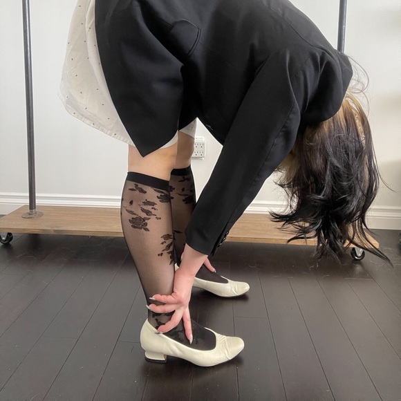 Meet your Posher, Haley - Picture 1 of 1